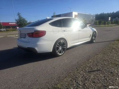BMW 330 Gran Turismo 2015, photo 6/9