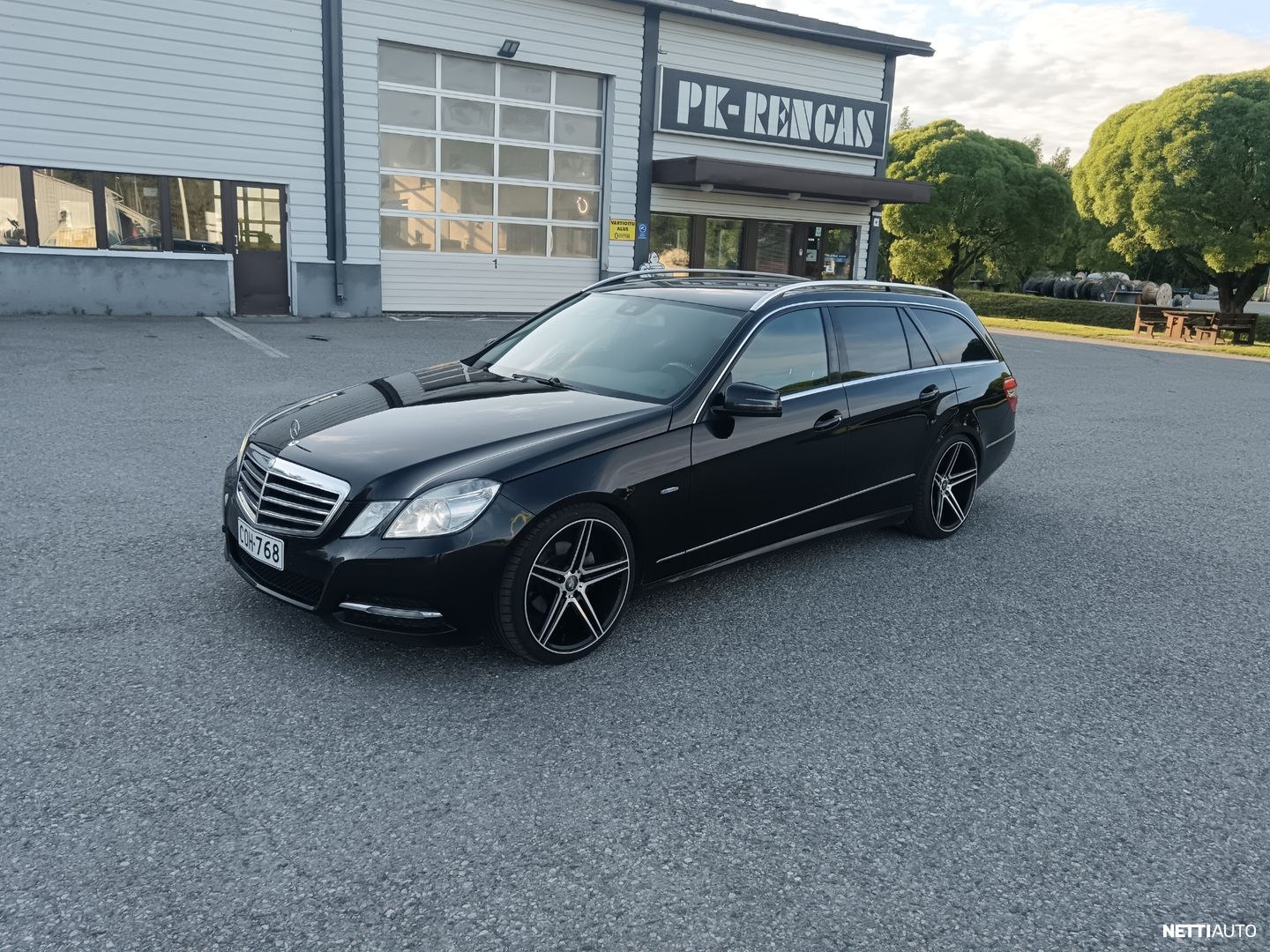 Mercedes-Benz E