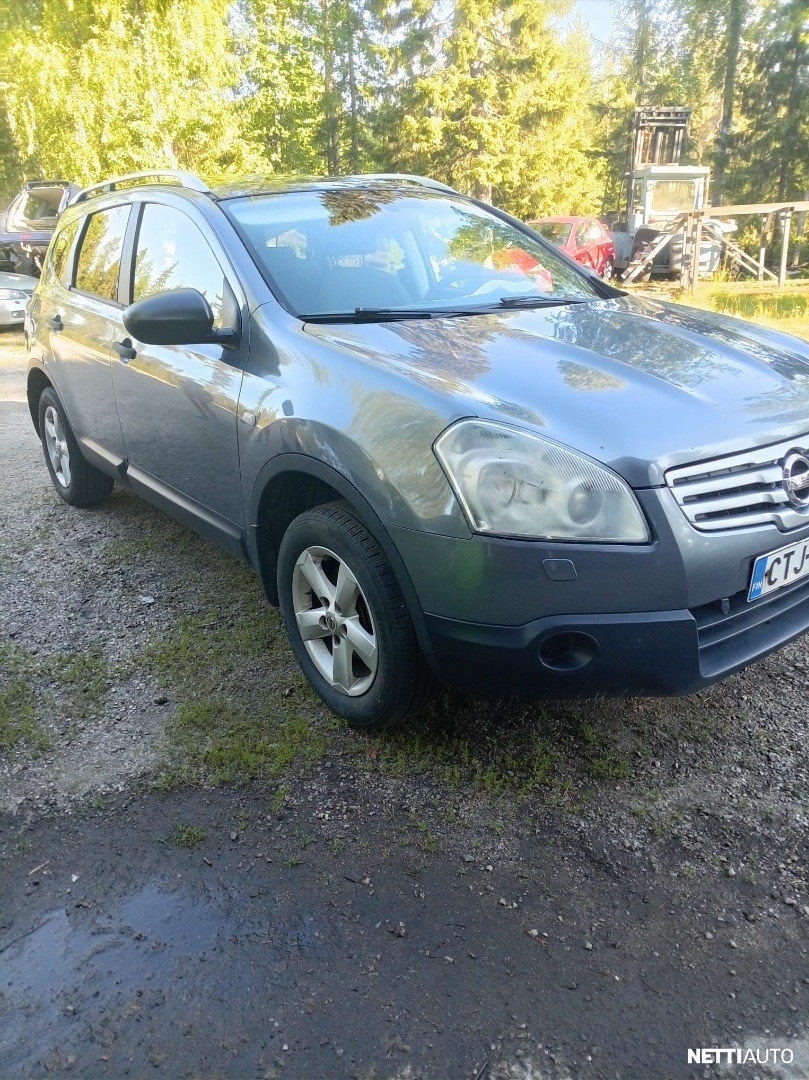 Nissan Qashqai+2