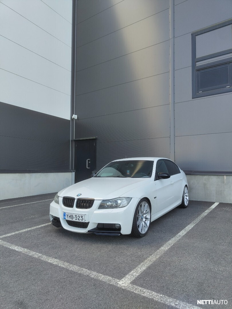 BMW 325