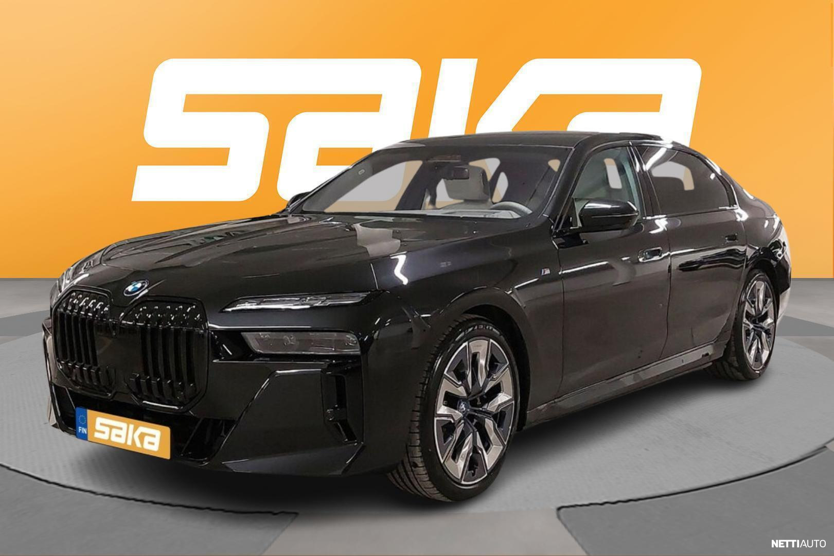 BMW i7