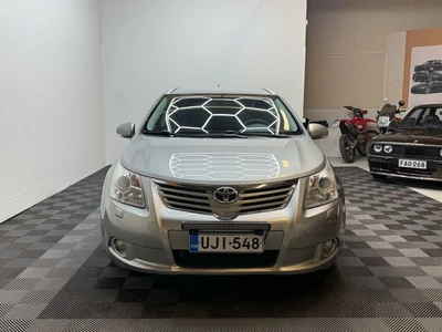 Toyota Avensis 2010, kuva 4/26