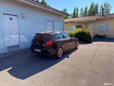 BMW 120 2008, photo 4/15