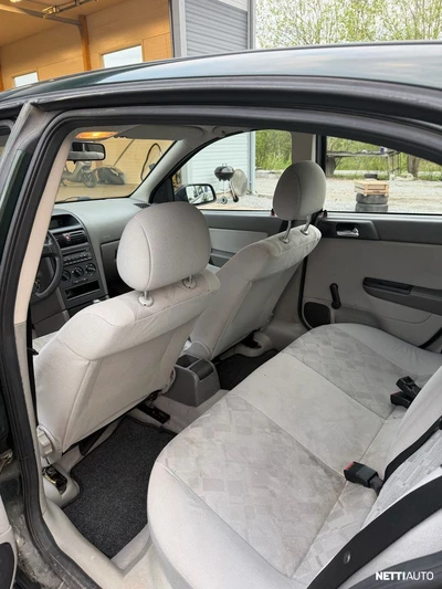 Opel Astra 2001, photo 6/7