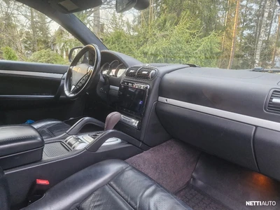 Porsche Cayenne Turbo S 2006, kuva 5/8