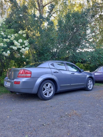 Dodge Avenger 2,4 A4 SXT Business 2008, kuva 4/5