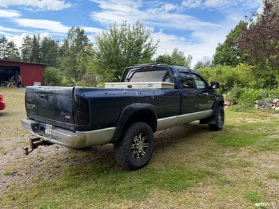 Dodge Ram 3500 2003, kuva 2/13