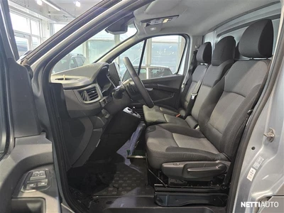 Renault Trafic 2025, photo 6/26