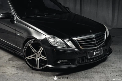 Mercedes-Benz E 2010, kuva 4/17