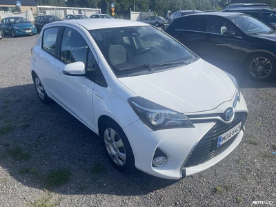 Toyota Yaris 2017, kuva 2/8