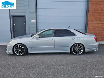 Toyota Crown 2005, kuva 3/10
