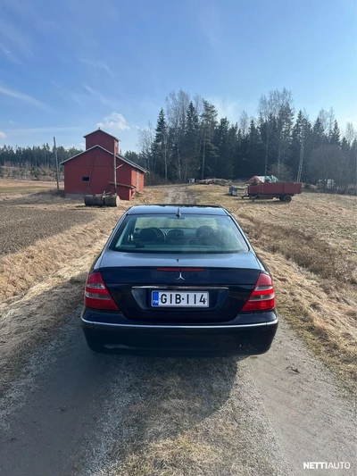 Mercedes-Benz E 220 CDI 2003, kuva 7/10