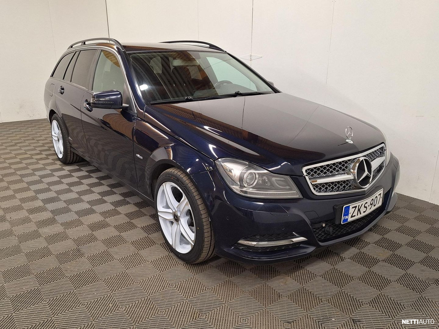 Mercedes-Benz C