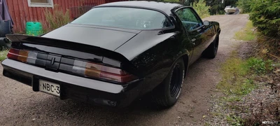 Chevrolet Camaro Z28 1981, kuva 3/17