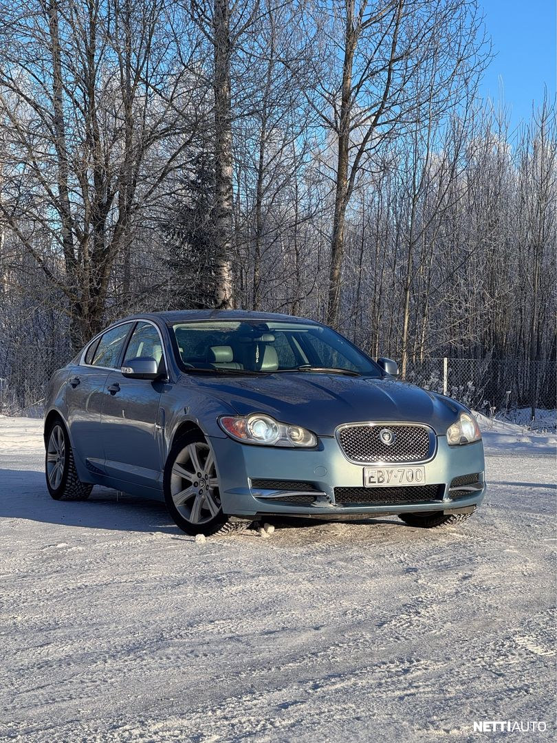 Jaguar XF