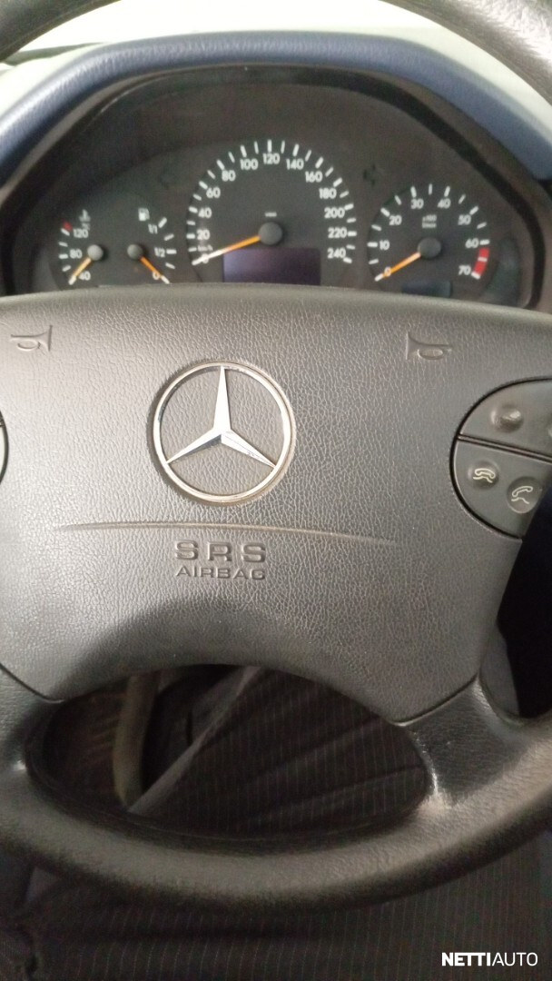 Mercedes-Benz E