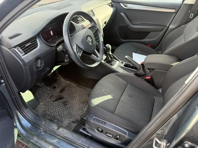 Skoda Octavia Combi 1,5 TSI Style 2020, photo 5/14