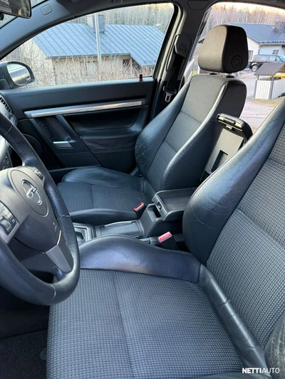 Opel Vectra 2005, kuva 3/12