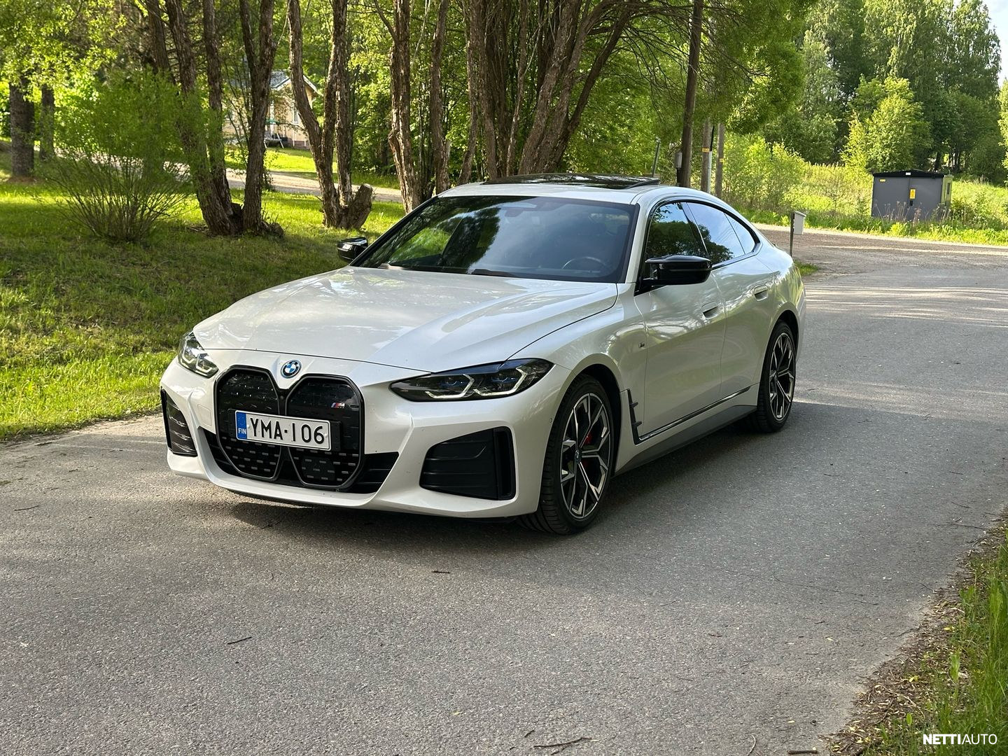 BMW i4 M50