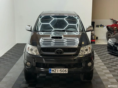 Toyota Hilux 2010, photo 6/45