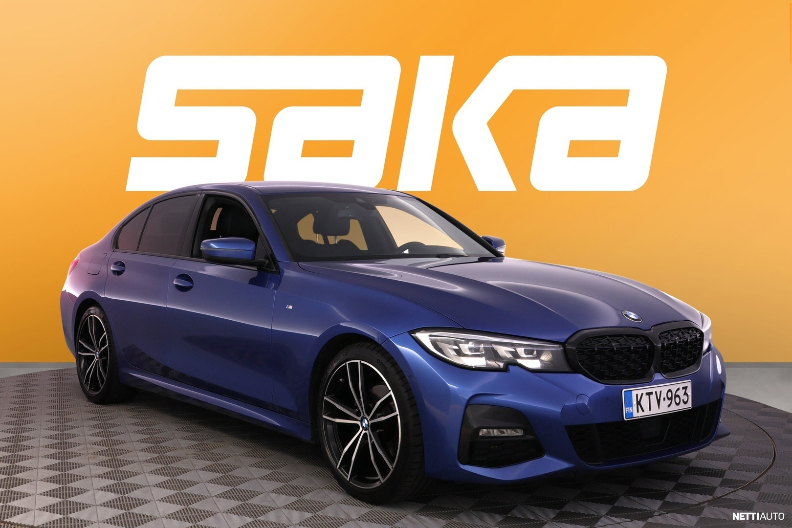 BMW 320