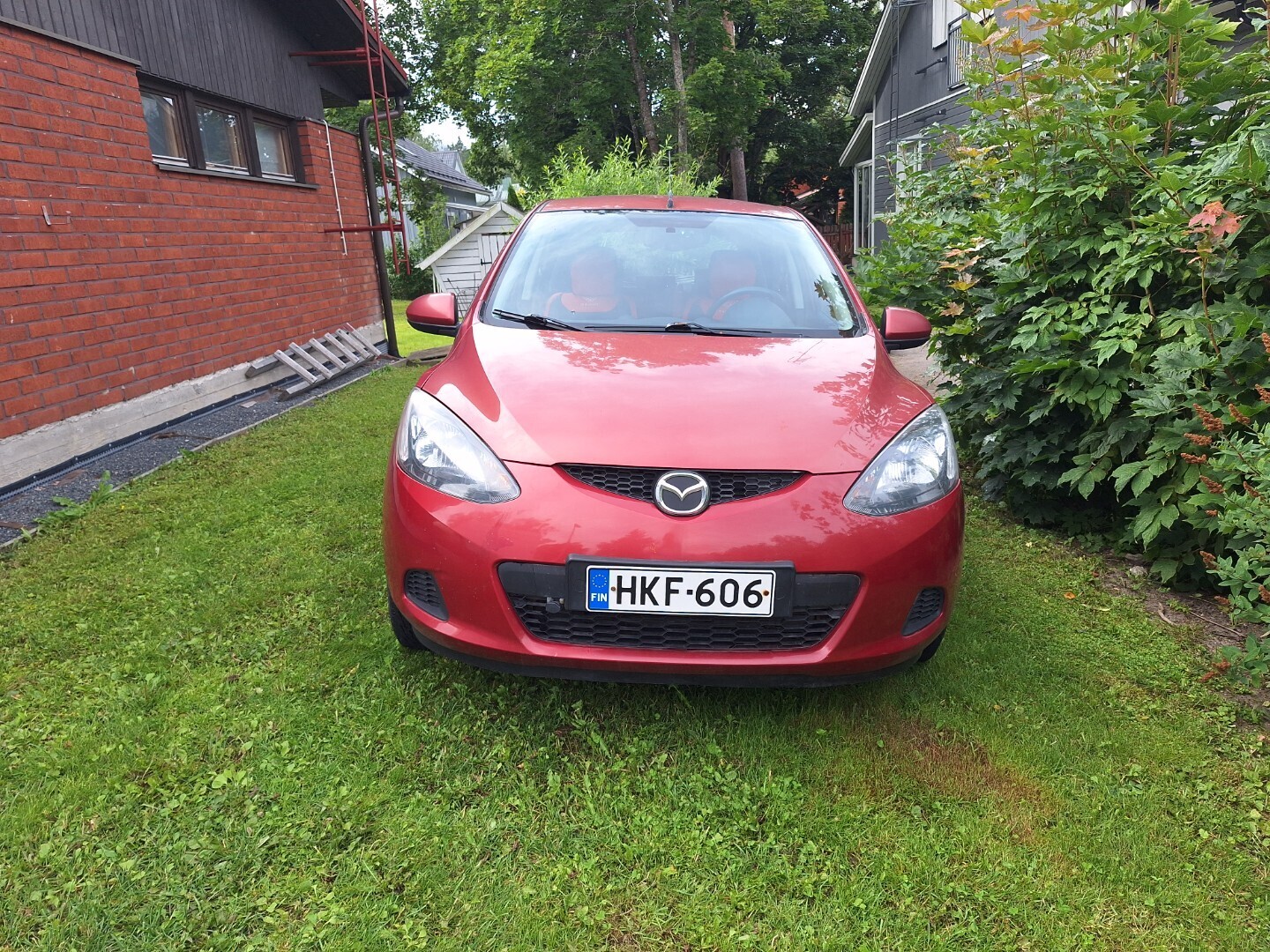 Mazda 2