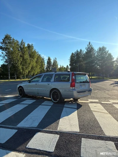 Volvo V70 2007, kuva 2/10