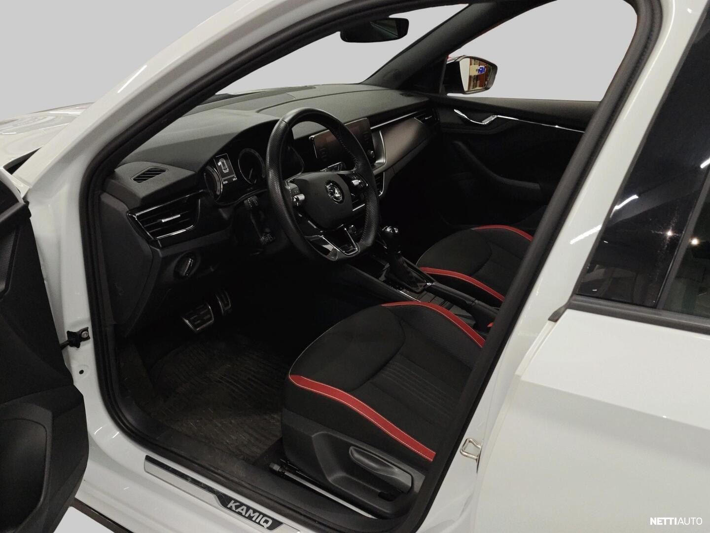 Skoda Kamiq 2020, photo 4/5