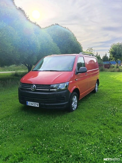 Volkswagen Transporter 2017, photo 1/16