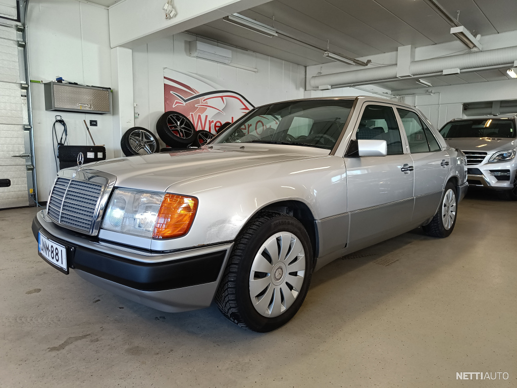 Mercedes-Benz E