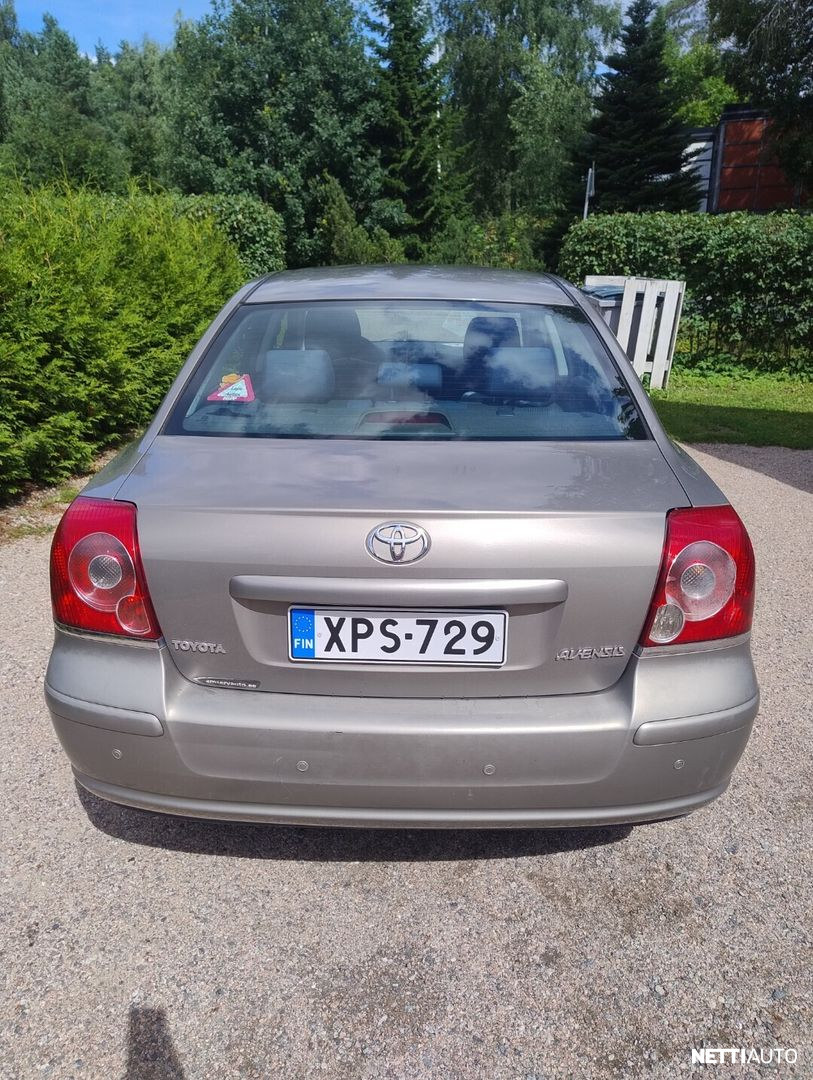 Toyota Avensis 2006, photo 4/13