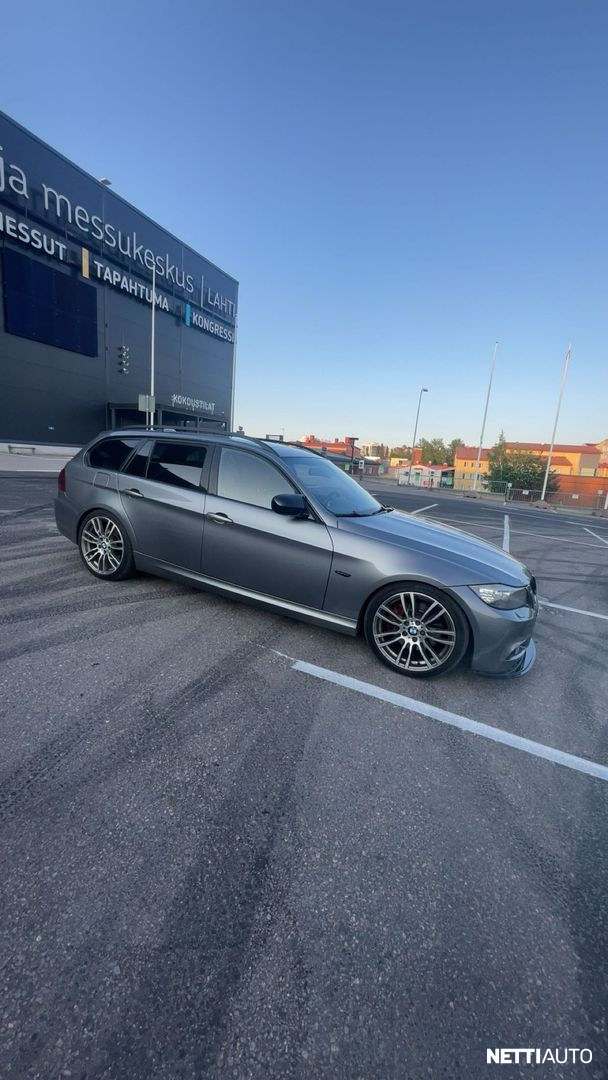BMW 335