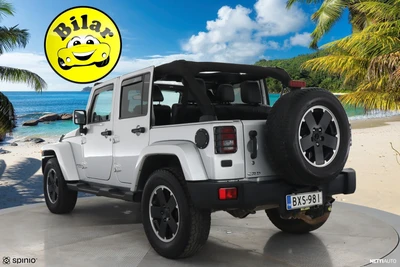 Jeep Wrangler 2.8 CRD Unlimited 2012, photo 4/40
