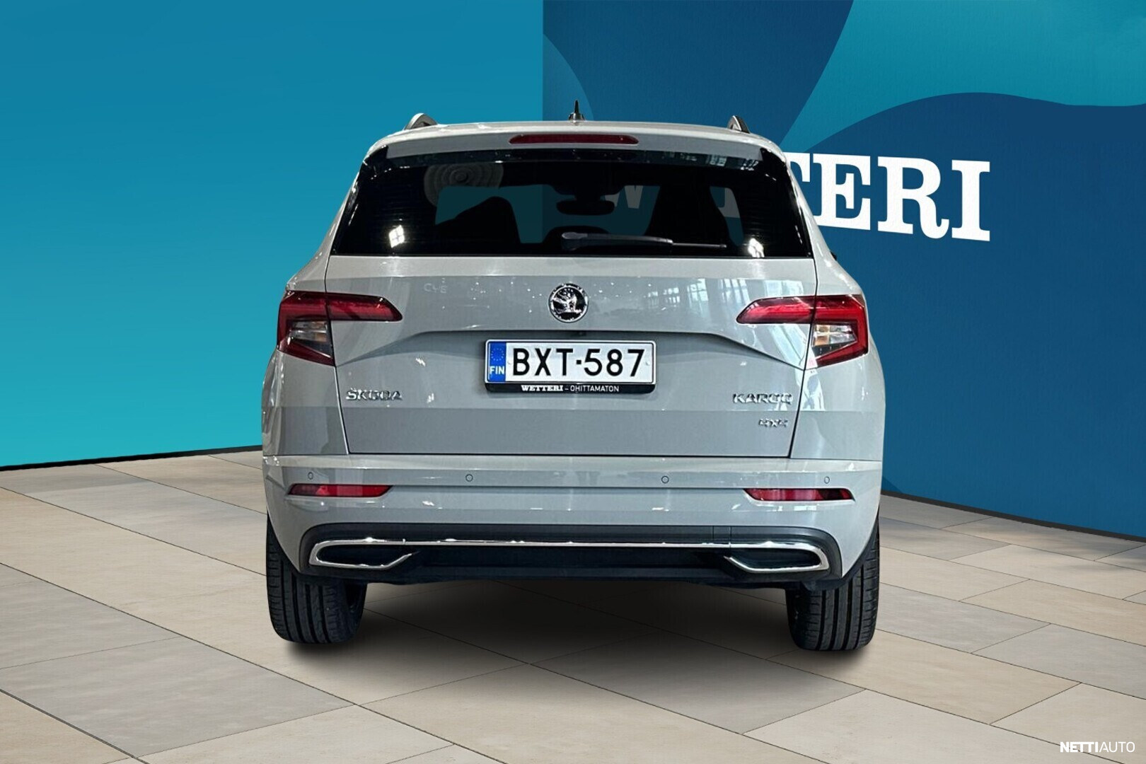 Skoda Karoq 2020, photo 6/20