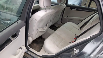 Mercedes-Benz C 2010, kuva 6/6