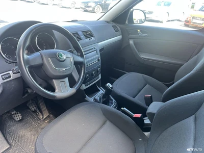 Skoda Yeti 1,2 TSI Adventure Plus (MY12) 2012, kuva 2/2