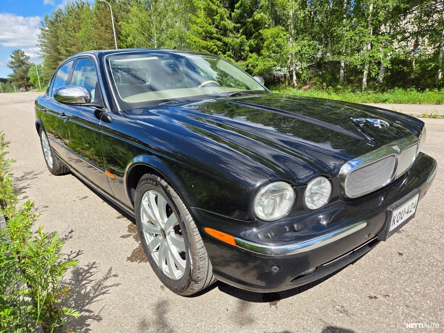 Jaguar XJ8
