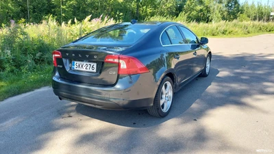 Volvo S60 D3 Summum aut 2011, kuva 6/6