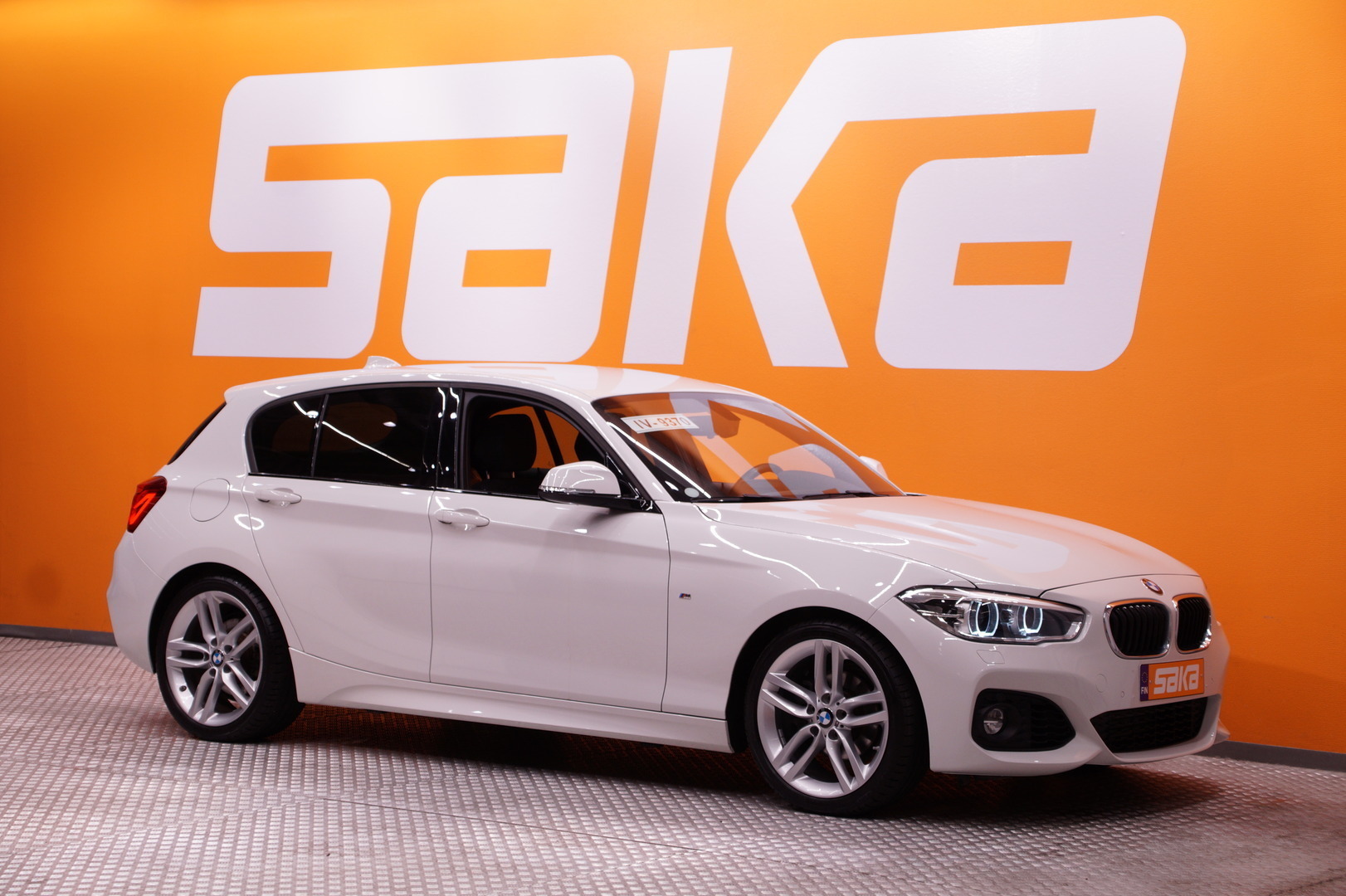 BMW 118