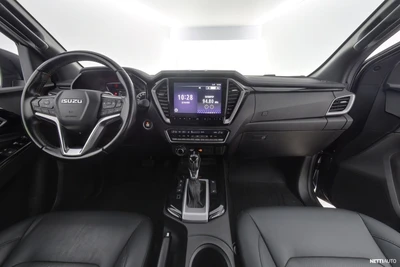 Isuzu D-Max 2024, photo 7/37