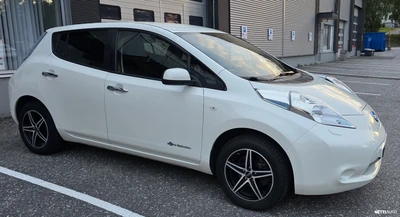 Nissan Leaf 2015, photo 3/27