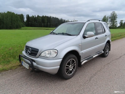 Mercedes-Benz ML 320 2001, kuva 2/21