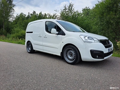 Peugeot Partner Pakettiauto 2017, photo 4/6