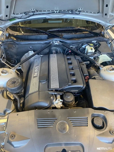 BMW Z4 2004, kuva 6/17