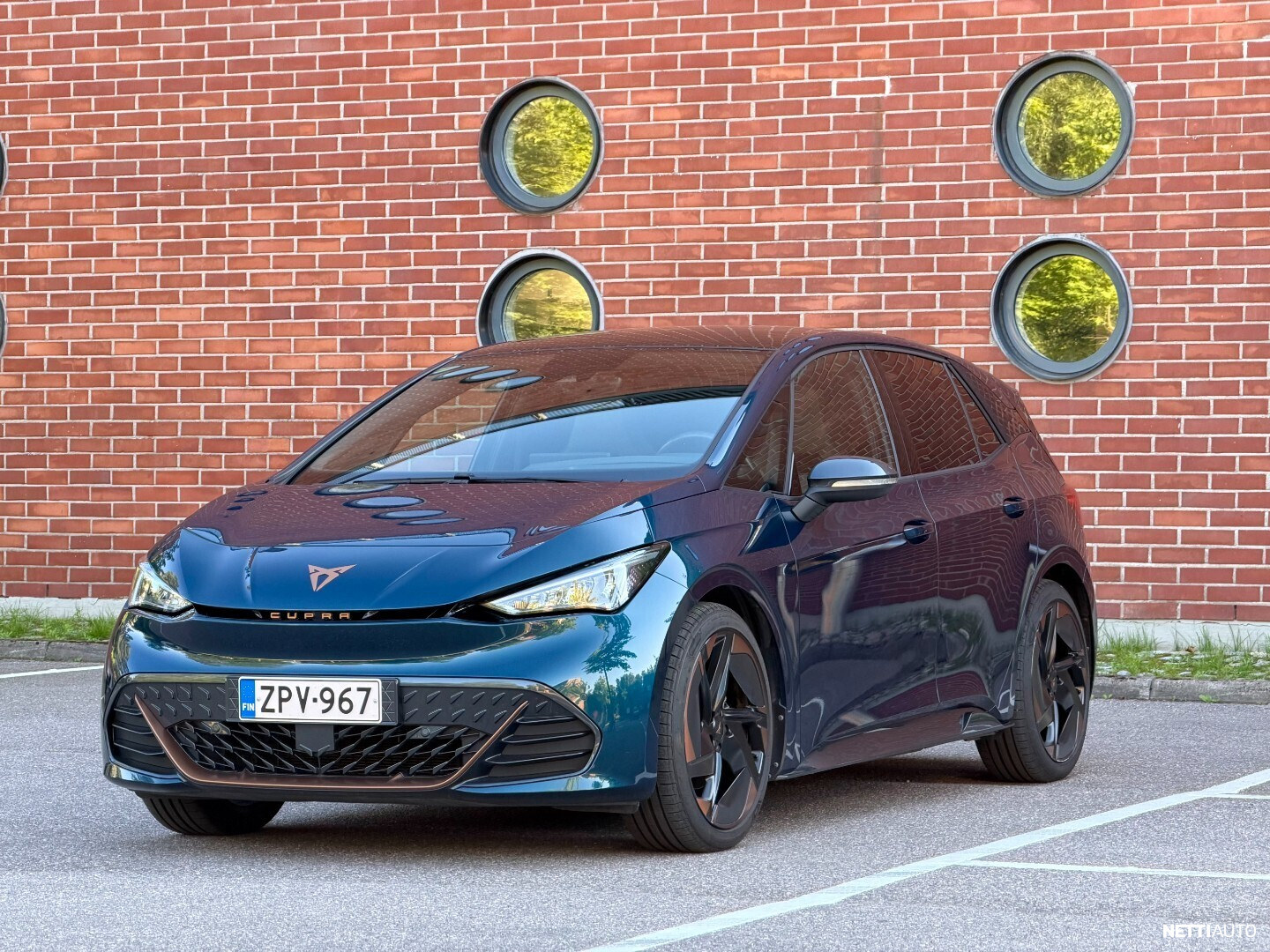 Cupra Born 2022, photo 5/21