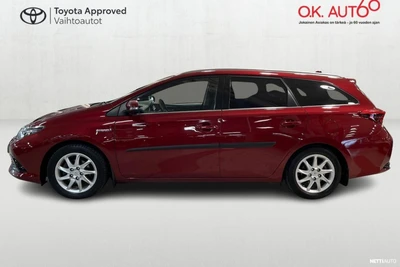 Toyota Auris 2017, photo 2/22