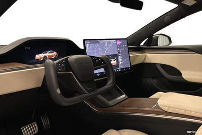 Tesla Model S Long Range 2023, photo 6/33