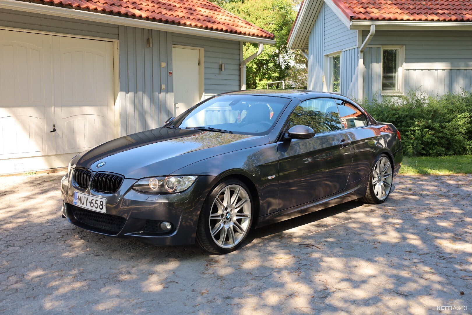 BMW 325