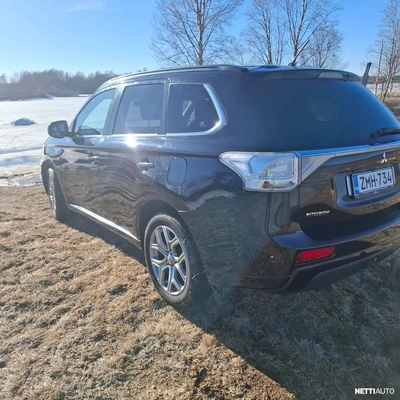 Mitsubishi Outlander 2013, kuva 6/11