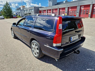 Volvo V70 2,4 (140) Classic man 2007, kuva 2/7